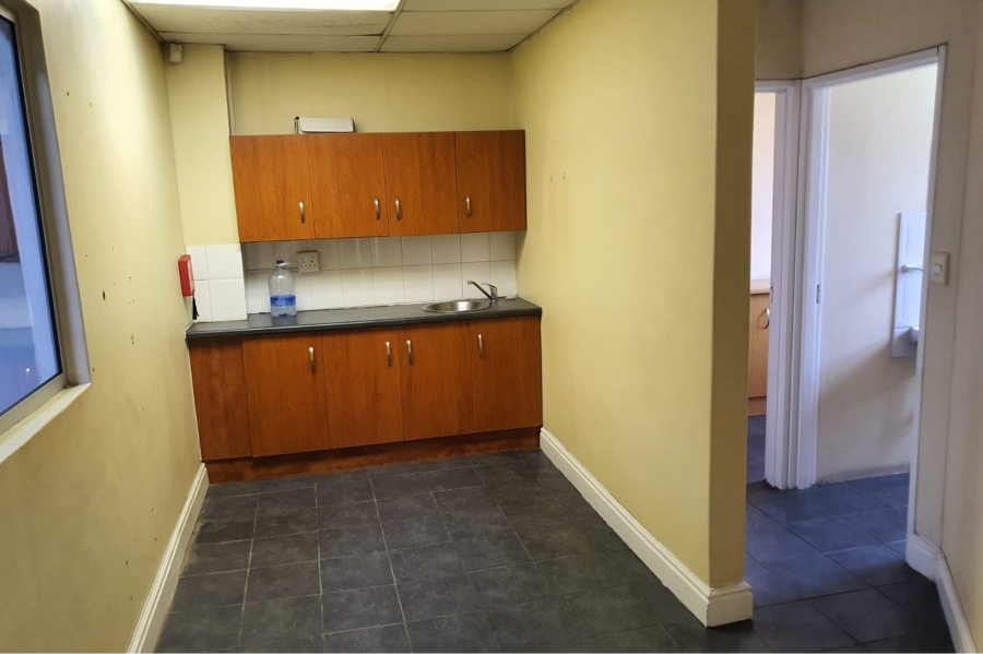 To Let commercial Property for Rent in North End Eastern Cape